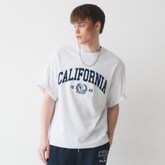 후아유 California Letter Short Sleeve T-shirt WHRAE3724U