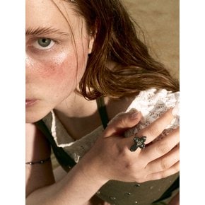 agape ring-black