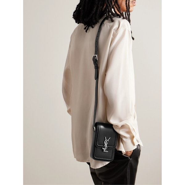 솔페리노 미니 로고 가죽 메신저백 1647597320698913