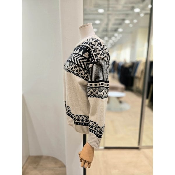 [부산점] 자카드 패턴 니트(PQ4KL161)