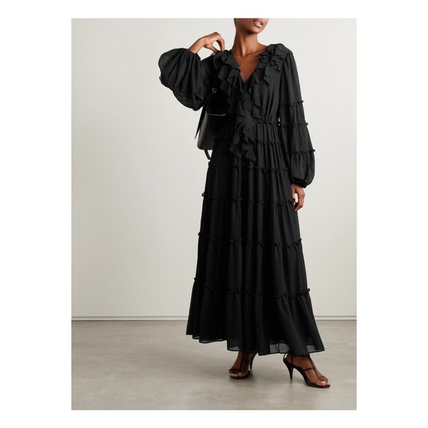 에이지 프로테아 러플 크레이프 드 신 맥시 드레스 블랙 1647597356101885