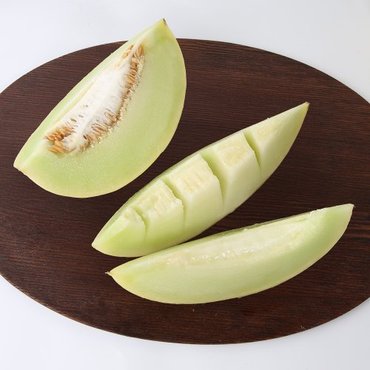 북극곰농수산 [프리미엄] 허니듀멜론 대과 4.4kg (2입, 개당 2.2kg, 고당도 과즙가득)