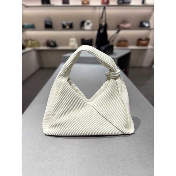 [파주점] 플리 토트백 38 RCBTX25150IVX