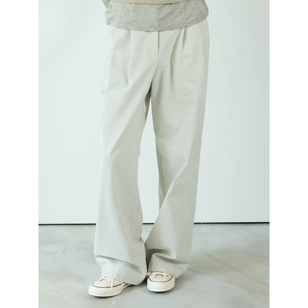 [리퍼브]Suede Tuck Trousers_Ivory