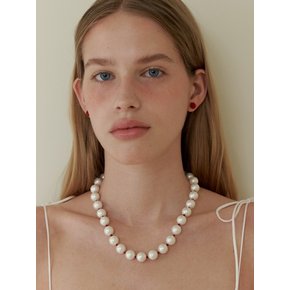 Soft Medium Pearl & Beads Necklace