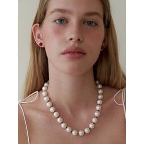 Soft Medium Pearl & Beads Necklace