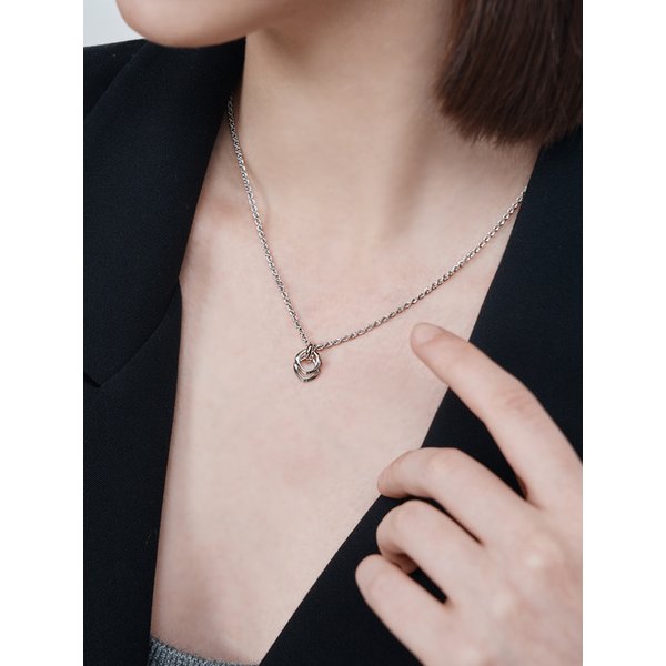 엘라 스쿼드 목걸이 ELBRNN209