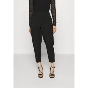 3584547 Vero Moda Petite 베로모다 쁘띠 VMMAAYA 루즈팬트 - 카고 바지 블랙