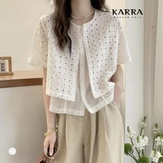 KARRA 홀자수아일렛더블블라우스_A4M1531