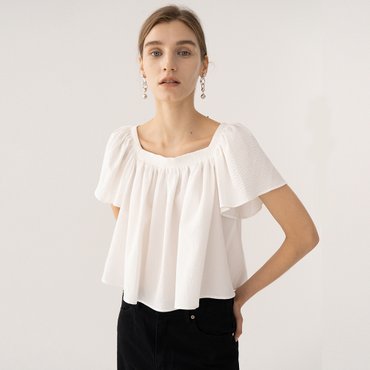 킨더살몬 Wavy Smocked Blouse White