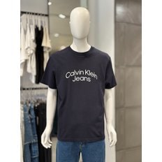 [여주점] 캘빈클라인 진 남여공용 릴렉스핏 바시티 커브 로고 반팔 티셔츠 (J325572-CHW)