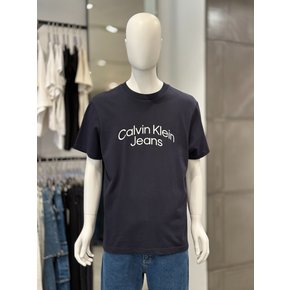 캘빈클라인 진 남여공용 릴렉스핏 바시티 커브 로고 반팔 티셔츠 (J325572-CHW)