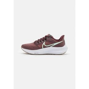 4725883 Nike AIR ZOOM PEGASUS 39 - Neutral running shoes canyon rust/burgundy/white/mint