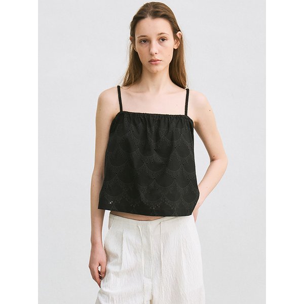 embroidered shirring top (black)