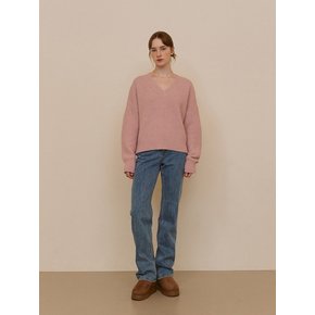 Soft loose V-neck knit - soft pink