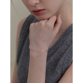 [진주귀걸이 2종 증정] Shiny cutting link chain bracelet