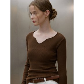 Heart neck ribbed knit top (Brown)