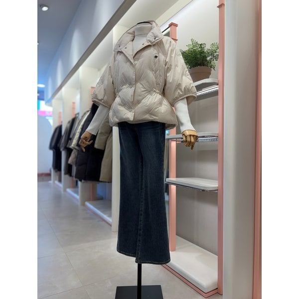 [여주점] 여성 숏 슬리브 자수 퀼팅 구스다운(ITPAWPD310)