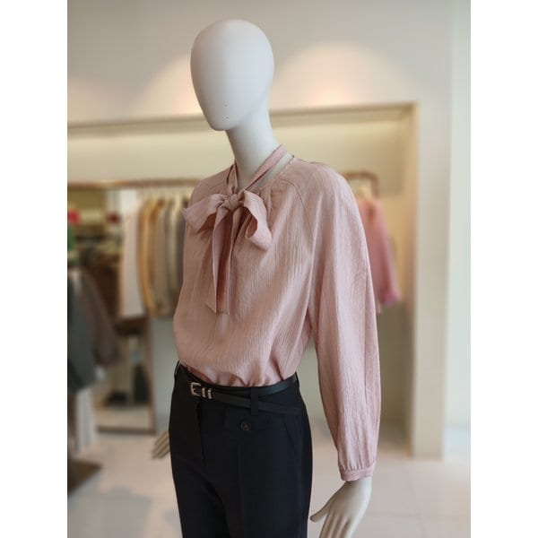 [여주점] 씨씨콜렉트 리본타이라운드넥블라우스 E262psc178