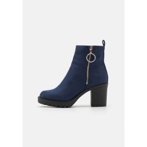 이스퀘어 4014216 EvenOdd Wide Fit Platform ankle boots - dark blue