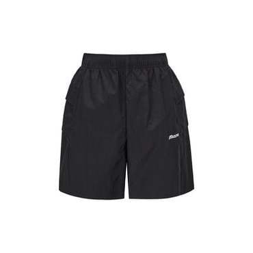 미즈노 나일론 소재의 시원하고 쾌적한 여름용 4부 팬츠 4CUT WOVEN PANTS_32YD415009