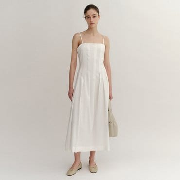 킨더살몬 SS24 Varda Long Dress Off-White