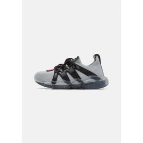 5148646 MOSCHINO UOMO - Trainers grigio/nero 113455459