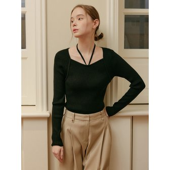 룩캐스트 로사 스트랩 니트 탑 / ROSA STRAP KNIT TOP_2colors