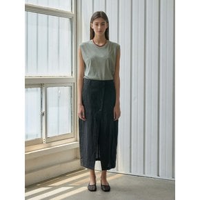 Button Slit Long Skirt_Black