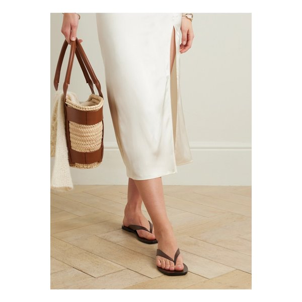 킨토 가죽 샌들 브라운