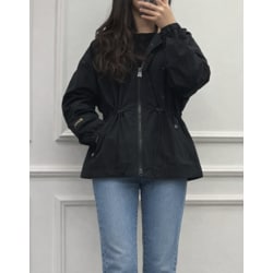 버버리 뉴 BIRLEY 나일론 숏 체크후드 베이지로고 여성 바람막이 집업 점퍼 블랙 81136541