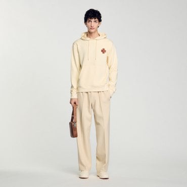 산드로옴므 [SANDRO HOMME] 스퀘어 크로스 패치 후드티 SH25S3MRE0980