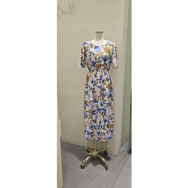 메종블랑쉬 반팔스모크밴딩원피스 M252JOP654K