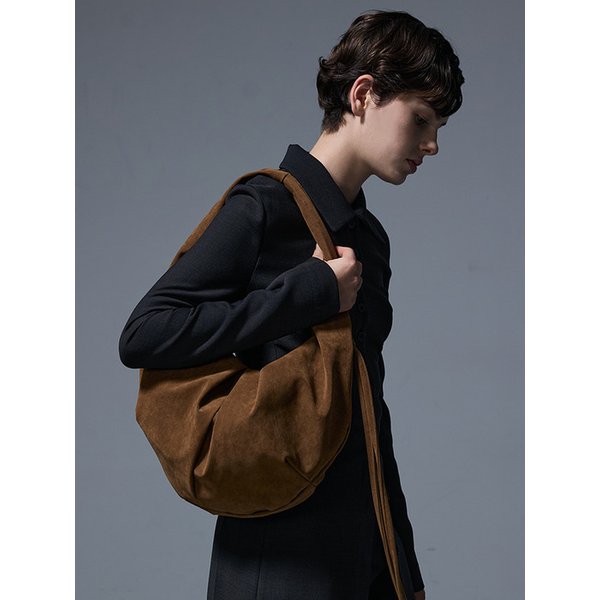[단독]LUVIN BAG LARGE SUEDE CAMEL 러빈백 라지 스웨이드 카멜