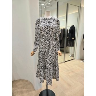 플라스틱아일랜드 [부산점] 레이스배색 셔링 원피스(PQ1WO181)O