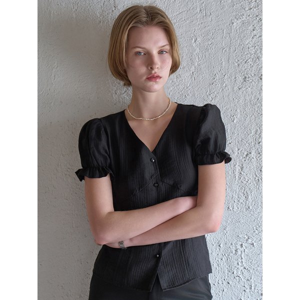 브이넥 핀턱 하프 블라우스 블랙 BE068