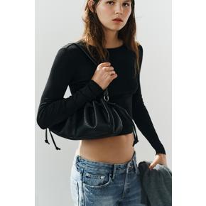 셔링 롱 숄더백 블랙 6217 810