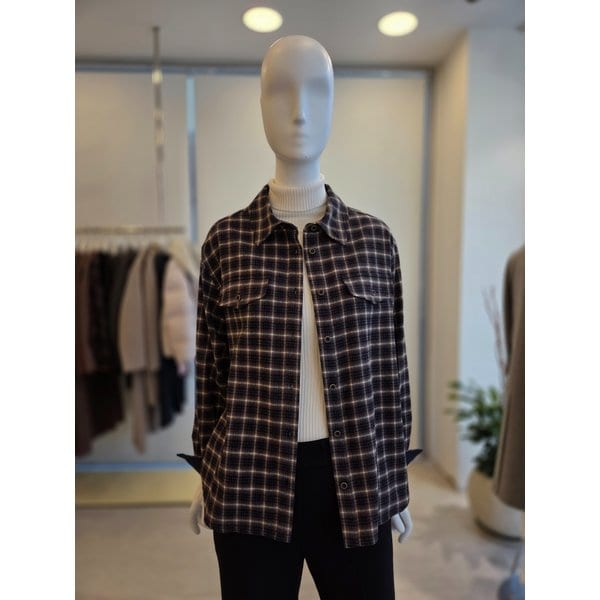 [여주점] [더 아이잗] 여성 체크 포켓 셔츠 블라우스(IRBM0BL701)