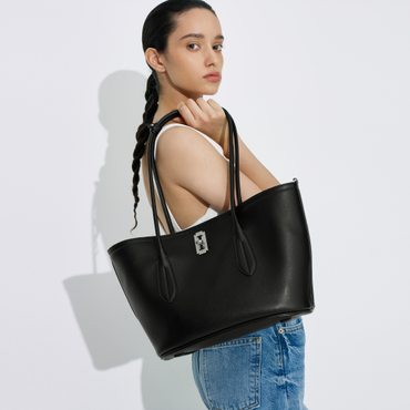 분크 Pilota Leather Shopper L (필로타 레더 쇼퍼 라지) Black_ VQB2-1SP202-1BKXX