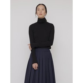 Warm turtle neck top black