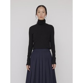 Warm turtle neck top black