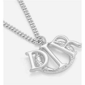 DIOR 디올 Dior Charm 펜던트 목걸이 N2811HOMMTD000 N2811HOMMTD000