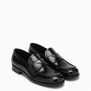 [프라다] Loafer 2DB195X000P39 Brown