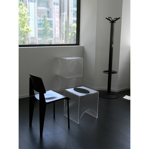 LAYER SOFA TABLE -2