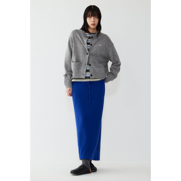 [리오더] 자수로고 에센셜 가디건 9105451101186