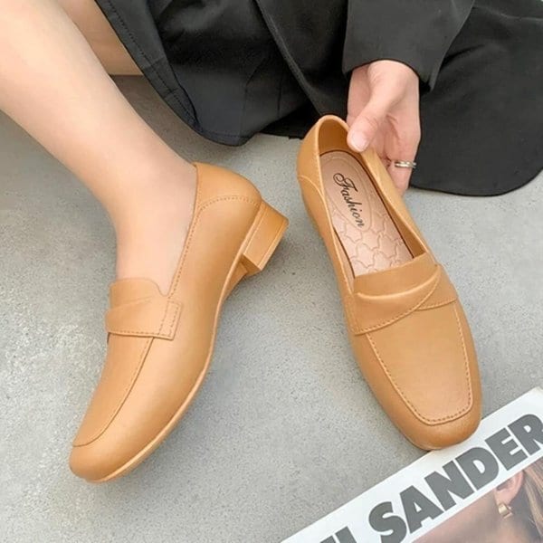 [옷자락] 여자 심플 스퀘어토 무지 편안한 단화 로퍼