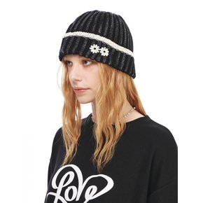 Dirty Flower Beanie Black