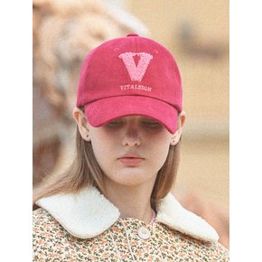 V LOGO CAP