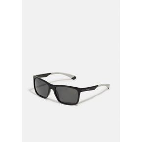 4573540 Polaroid Sunglasses - black/grey