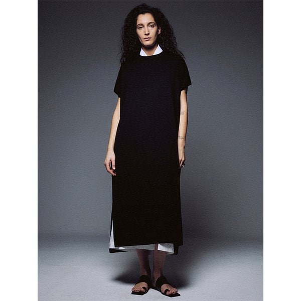 Ultra Fine Merino Wool Drawstring Waist Dress_Black